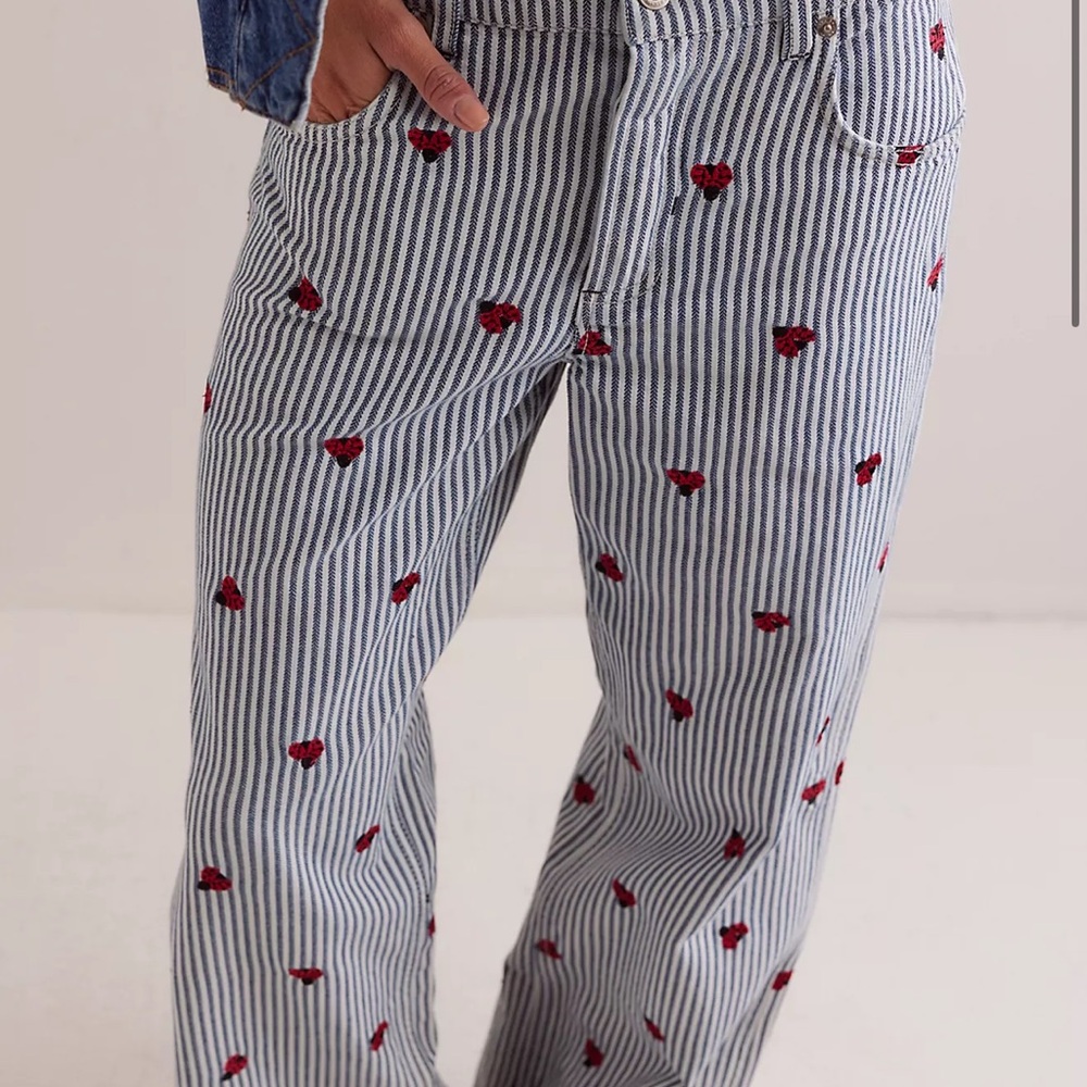 NWT We The Free Bugged Out Straight-Leg Jeans SIZE 25